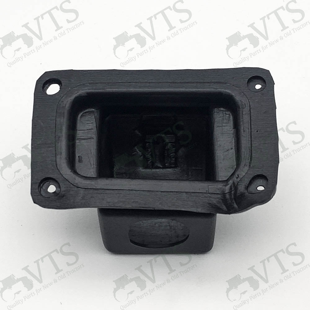 thumbnail image 2 of Starter Boot For Fordson Dexta, Super Dexta, Major, Super Major Tractors (E1ADDN11535) 2 of 5